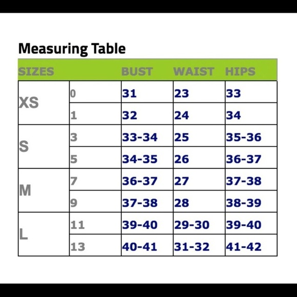 LAST ONE 🖤 Off The Shoulder Black Midi - Picture 5 of 5